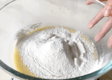 千層蛋糕的新造型,用平底鍋就能做,全新搭配